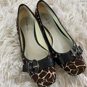 Giraffe print dress shoes